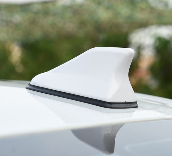  Ăng Ten Vây Cá Mập Thu Sóng RADIO Dùng Cho Ô Tô 