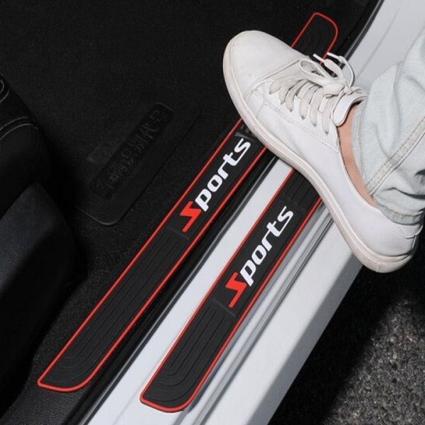  Bộ 4 Nẹp Bước Chân Bằng Cao Su Chống Trơn Trượt, Chống Trầy Xước Bậc Cửa Lên Xuống Và Cốp Xe Ô Tô 