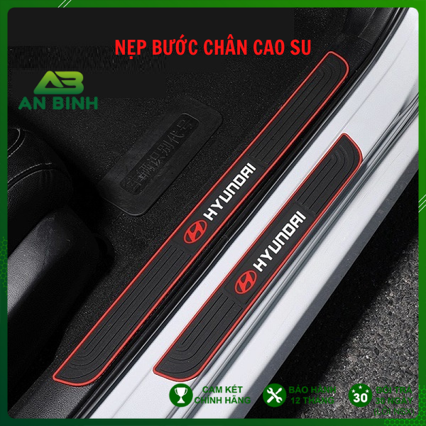  Bộ 4 Nẹp Bước Chân Bằng Cao Su Chống Trơn Trượt, Chống Trầy Xước Bậc Cửa Lên Xuống Và Cốp Xe Ô Tô – Full Logo Các Hãng Xe 