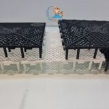 Tấm nhựa lót đáy bể lọc cho cá cảnh  màu đen - màu trắng kích cỡ 14 x14cm