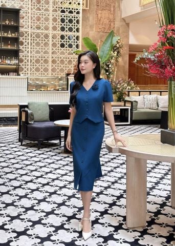 CHÂN VÁY KIỂU XANH NÚT PHỐI DỌC