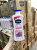 Sữa Dưỡng thể trắng sáng da Vaseline Healthy Bright Daily Brightening Even Tone Lotion 725ml HOT36