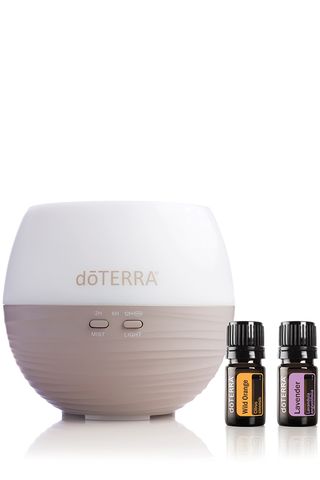 Bộ sưu tập thiết yếu về cánh hoa Petal Essential Collection (BST16)