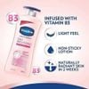 Sữa Dưỡng thể trắng sáng da Vaseline Healthy Bright Daily Brightening Even Tone Lotion 725ml HOT36