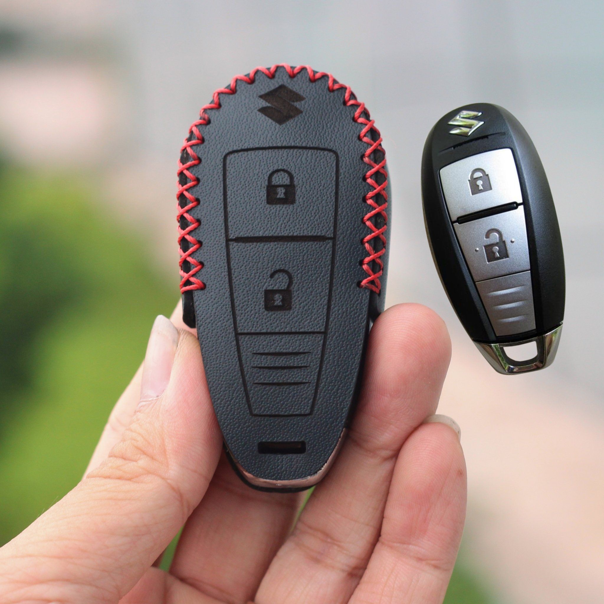 (Da Thật) Bao Da Chìa Khóa ô tô Suzuki XL7, Ertiga, Swift, Ciaz, Vitara Da Bò Nhập Khẩu ITALIA, Khắc Tên, Số ĐT chủ xe 001