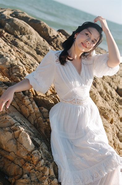 Đầm cotton tay lửng Lucy DAM006
