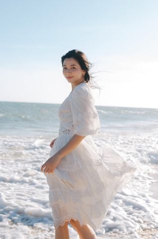 Đầm cotton tay lửng Lucy DAM006