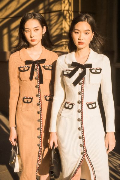 Pocketed midi knitted dress - Brown