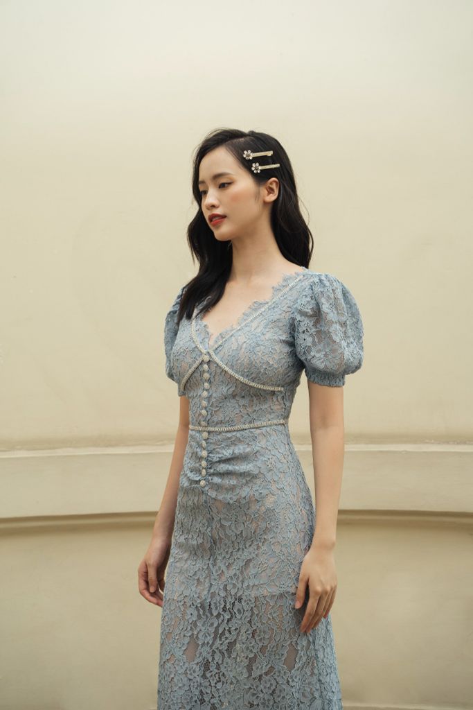 Đầm ren đính đá DAM201