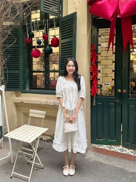 Áo cotton kiểu Faye AO201