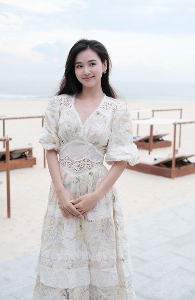 Đầm cotton tay lửng Lucy DAM006