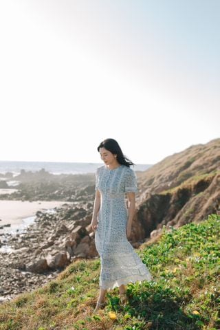 Iris Midi Dress - Blue