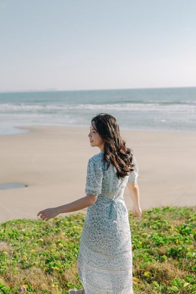 Iris Midi Dress - Blue