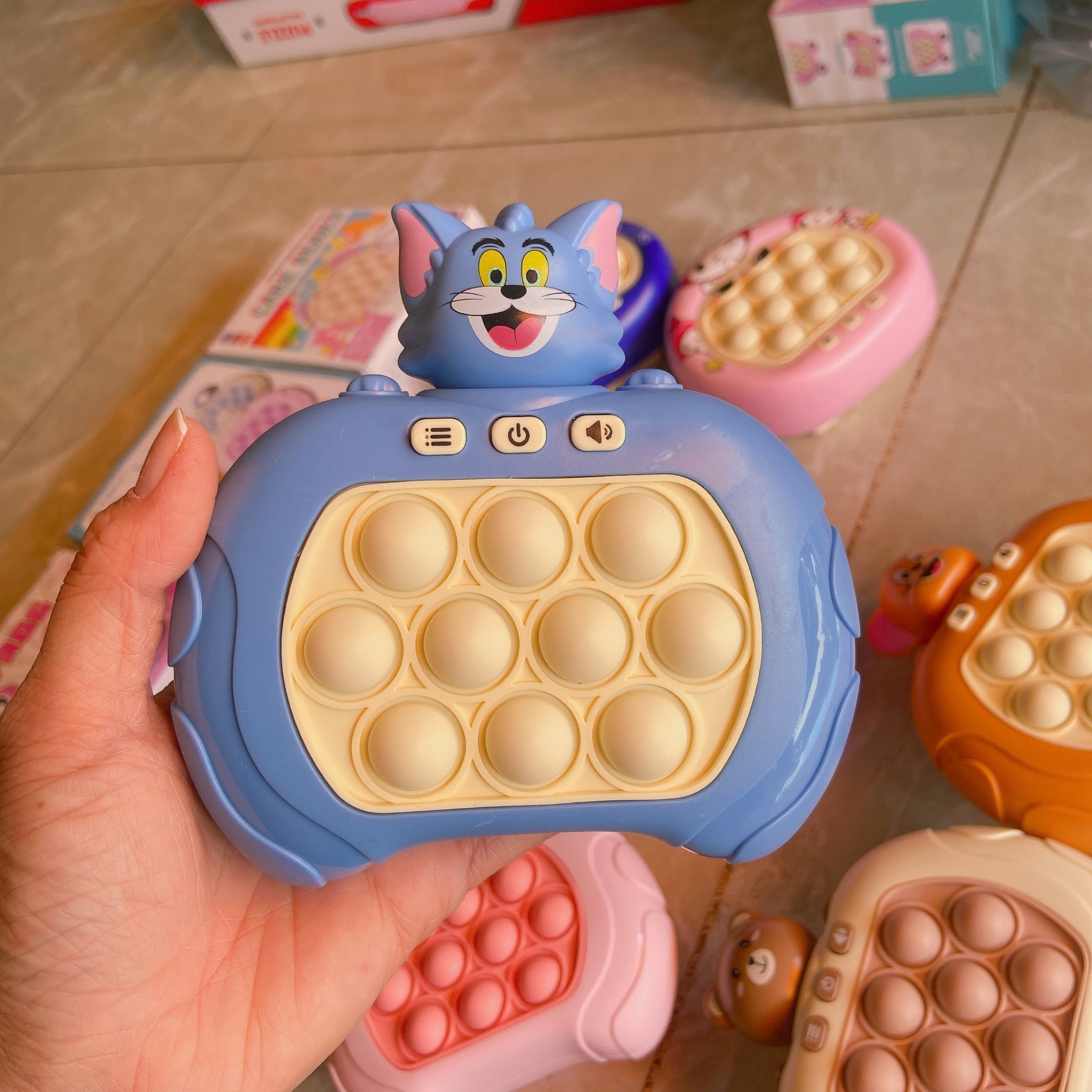 Mini Juego Pop It Tom y Jerry: ¡Diversión Interactiva para Todas las Edades! - Mini Juego Pop It Tom Y Jerry