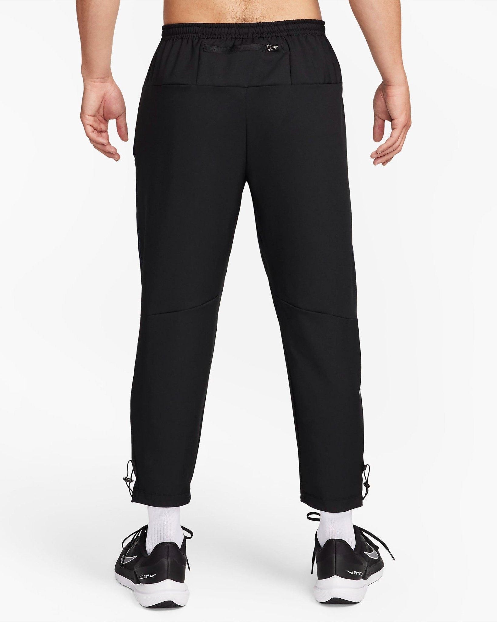  Quần running nike  Challenger Track Club Men'S Dri-Fit nam FB5504-010 