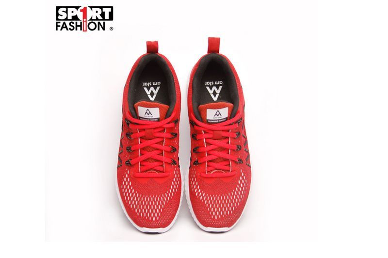 BÍ QUYẾT GIẶT GIÀY AM VỪA SẠCH VỪA BỀN CHO MÙA ẨM ƯƠNG ve-sinh-giay-AM2