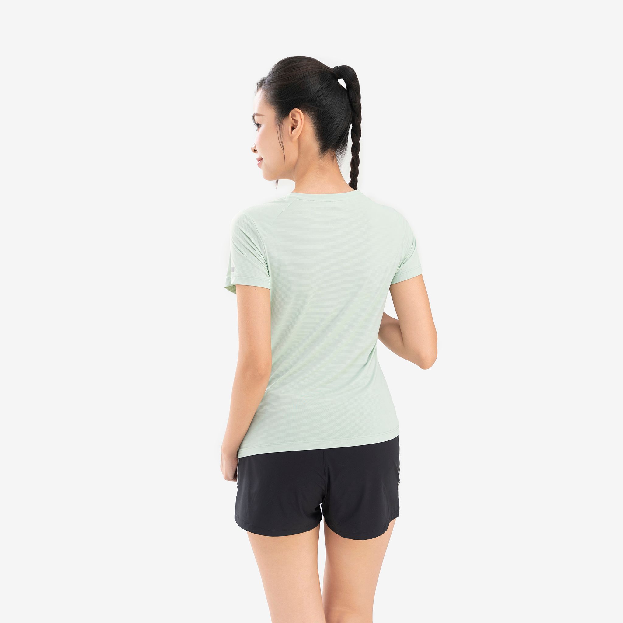  Áo Tshirt nữ AM màu xanh mint WT25114-37 