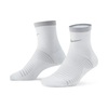  Tất running nike DA3588-100 