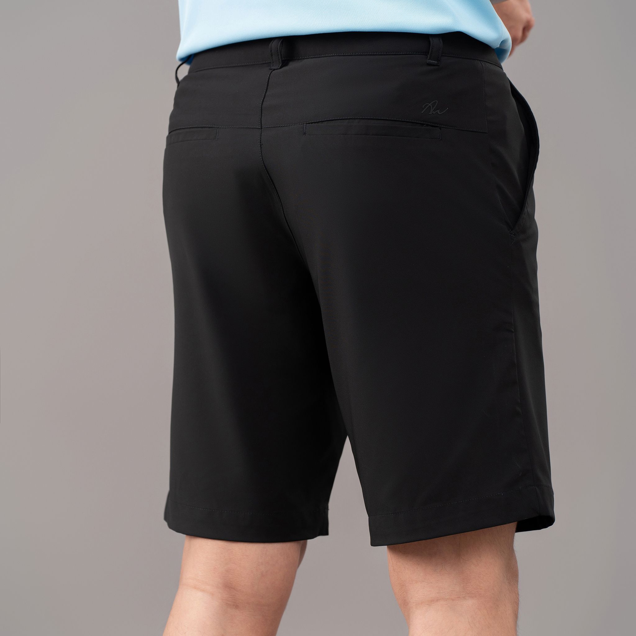  Quần short golf nam AM Black SGM231-00 