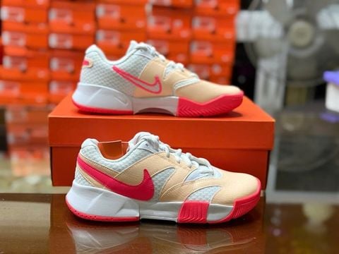 COURT LITE 4