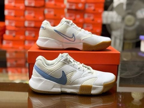 COURT LITE 4