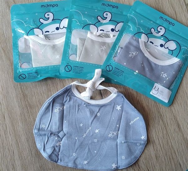  Yếm trắng hình sao và hành tinh FS Nous 