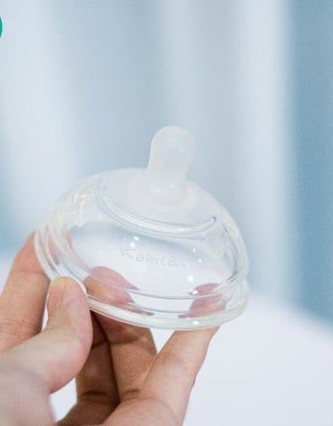  Núm bình sữa Kamidi 3 tia trắng 
