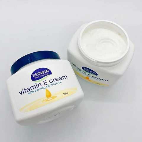  Kem dưỡng ẩm vitamin E Redwin 300g 