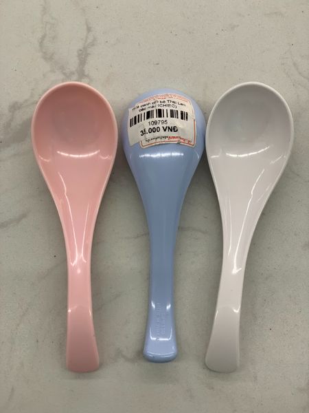  Thìa canh cho bé Thái Lan các màu 