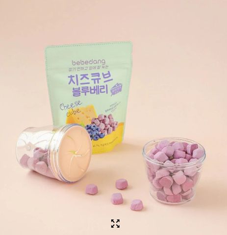 Phomai khô Bebedang vị việt quất 16g 12M+