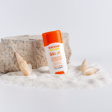 Sáp chống nắng Sunstick W.Skin Laboratory SPF50+/ PA++++ (17g) với 5 màng lọc chống nắng hiệu quả bảo vệ da lên đến 10h, thiết kế dạng bỏ túi tiện lợi dễ sử dụng