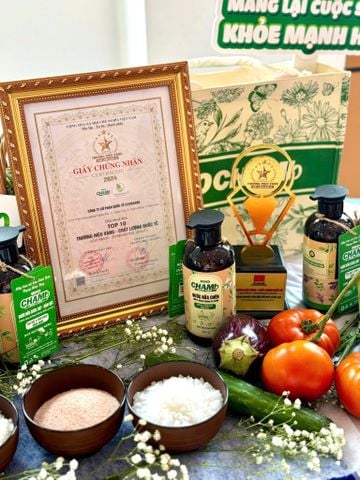 Nước rửa chén BioChamb 100% dùng hương chiết tự nhiên, công nghệ tạo bọt & làm sạch bằng muối, an toàn cho cả gia đình