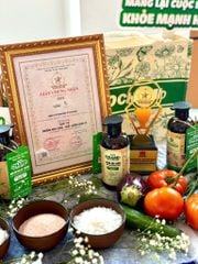 Nước rửa chén BioChamb 100% dùng hương chiết tự nhiên, công nghệ tạo bọt & làm sạch bằng muối, an toàn cho cả gia đình