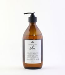 Sữa tắm thảo dược NauNau Lotus 500ml hương hoa sen dịu nhẹ thư thái