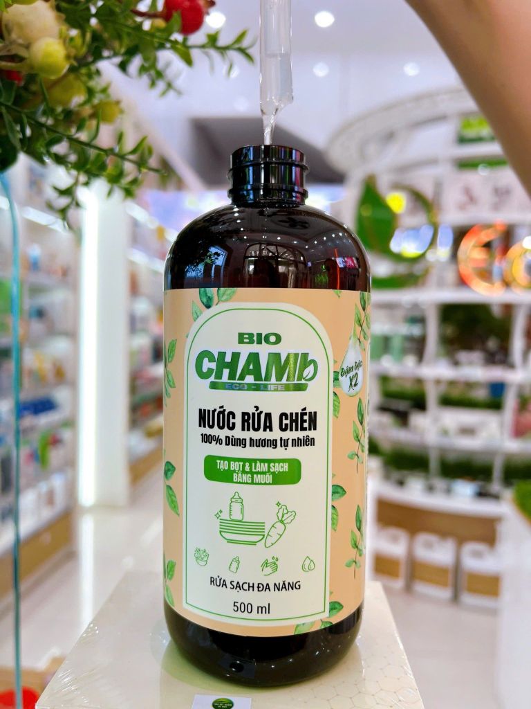 Nước rửa chén BioChamb 100% dùng hương chiết tự nhiên, công nghệ tạo bọt & làm sạch bằng muối, an toàn cho cả gia đình