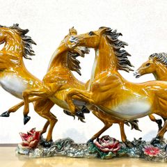 Tượng Tứ Mã Bằng Đồng - Thành Công Vang Dội
