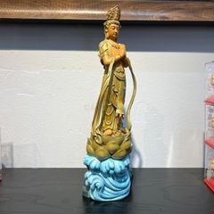 Tượng Quan Thế Âm Chắp Tay Bằng Đồng