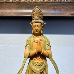 Tượng Quan Thế Âm Chắp Tay Bằng Đồng