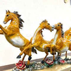 Tượng Tứ Mã Bằng Đồng - Thành Công Vang Dội