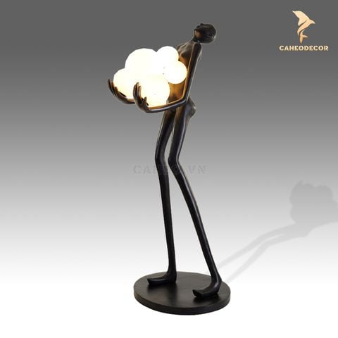 Tượng Đèn Trang Trí - Người Ôm Đèn