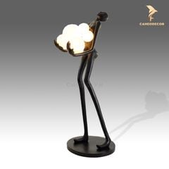 Tượng Đèn Trang Trí - Người Ôm Đèn