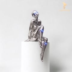 Tượng Mô Hình Trang Trí Không Gian Hiện Đại - Sexy Robot