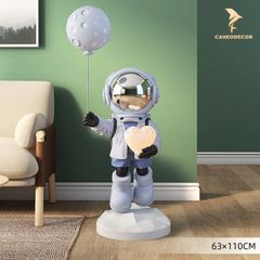 Mô Hình Tượng Đèn Trang Trí - Phi Hành Gia Cầm Bóng