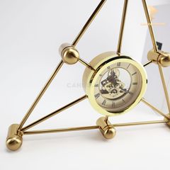 Đồng Hồ Trang Trí Để Bàn