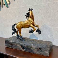 Tượng Ngựa Hí Bằng Đồng - Nhất Mã