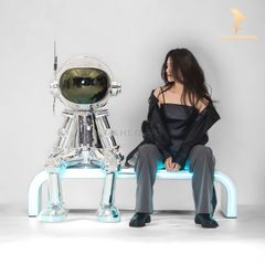 Tượng Mô Hình Nghệ Thuật Trang Trí Hiện Đại Robot Không Gian