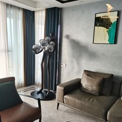 Tượng Đèn Trang Trí - Người Ôm Đèn