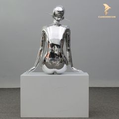 Tượng Mô Hình Trang Trí Không Gian Hiện Đại - Sexy Robot