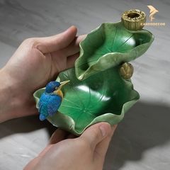 Thác Khói Trầm Hương Lá Sen Bằng Đồng