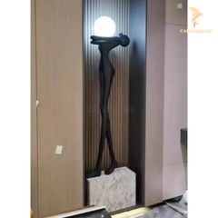 Tượng Đèn Trang Trí - Cô Gái Ôm Đèn